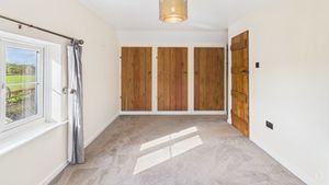 Photo 25- click for photo gallery